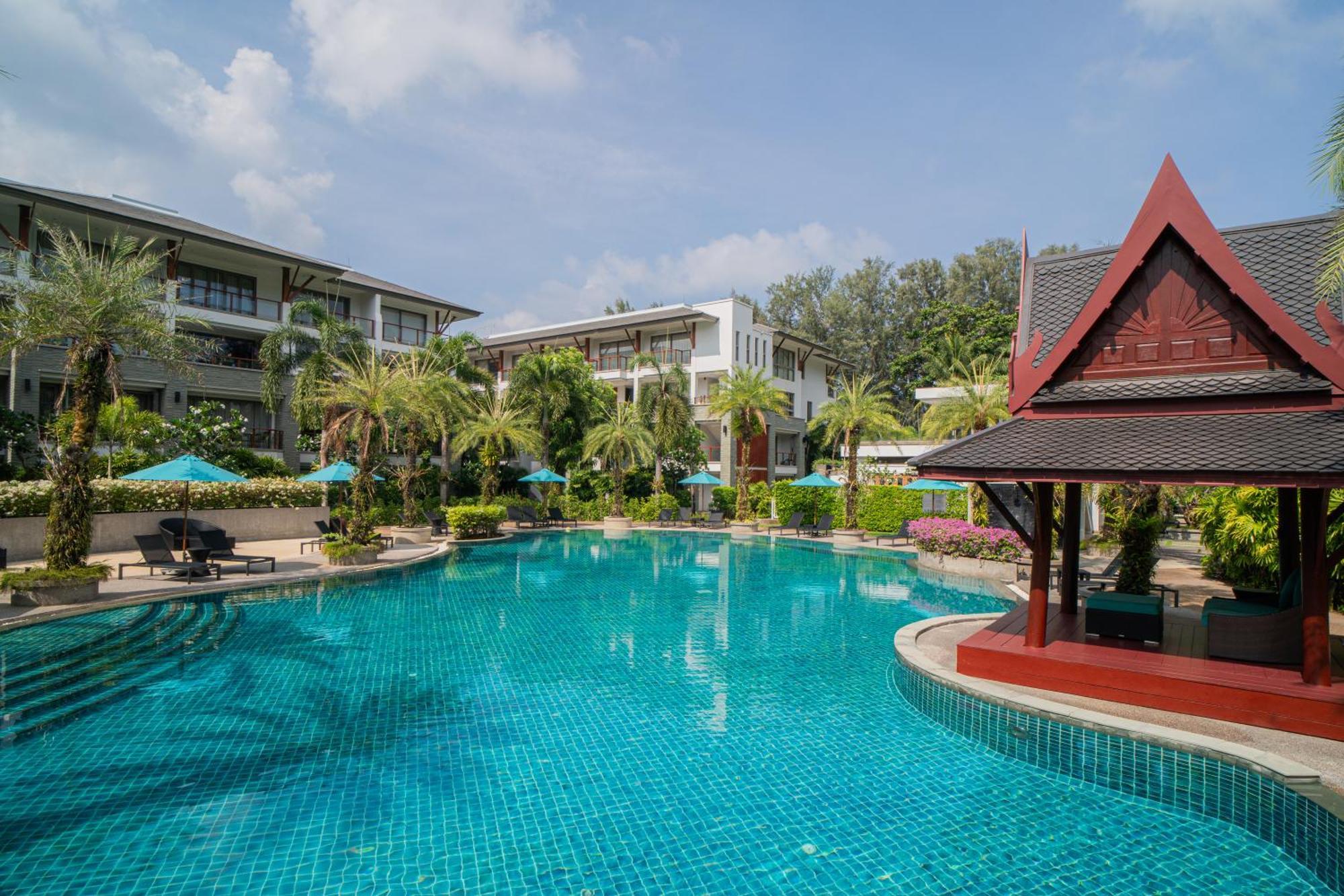 Modern Beachfront Apartemen *